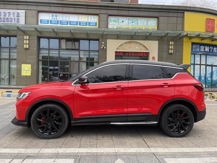 Фото 7 - Geely Coolray