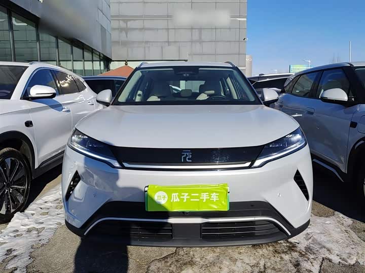 Фото 3 - BYD Yuan Up