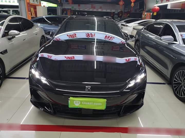 Фото 3 - BYD Han