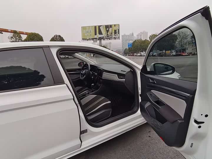 Фото 7 - Volkswagen Bora