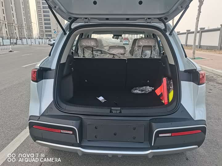 Фото 7 - BYD Yuan Up