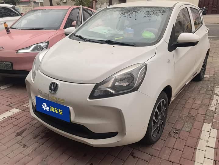 Фото 2 - Changan BenBen E-Star