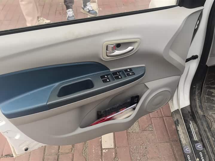 Фото 7 - Changan BenBen E-Star