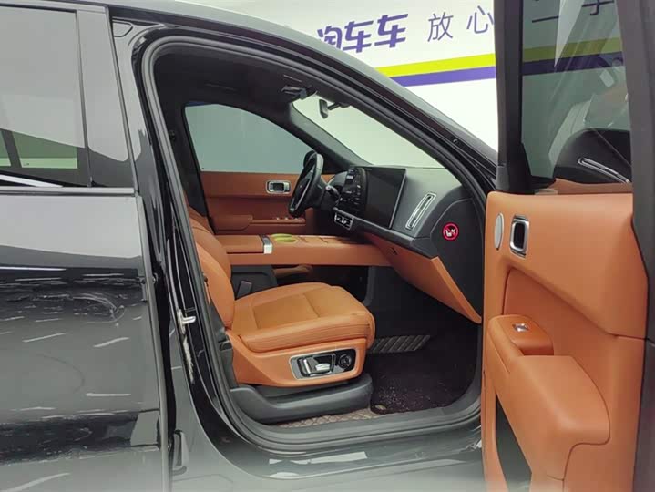 Фото 8 - LiXiang L9