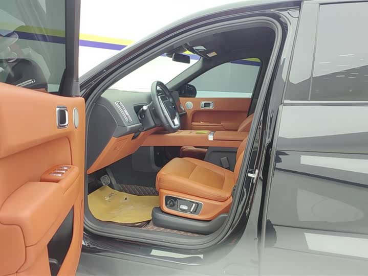 Фото 9 - LiXiang L9