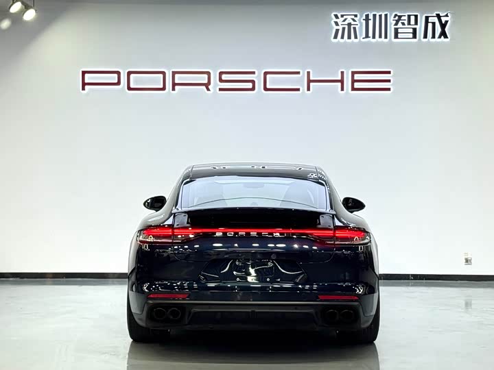 Фото 8 - Porsche Panamera