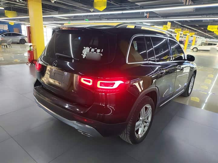 Фото 7 - Mercedes-Benz GLB-Class