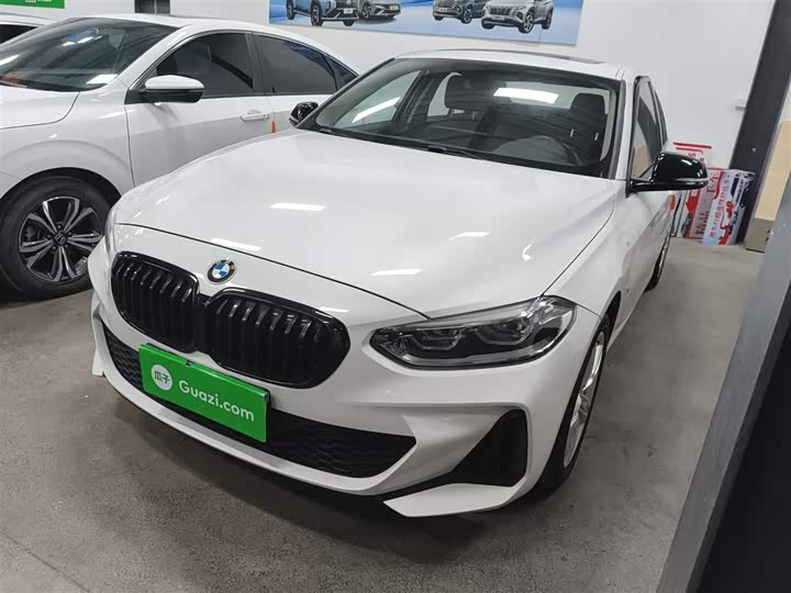 Фото 1 - BMW 1 Series