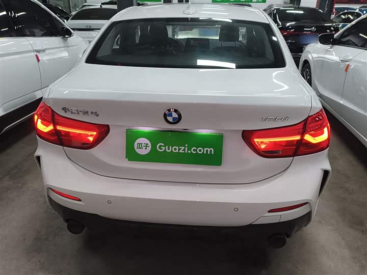 Фото 6 - BMW 1 Series