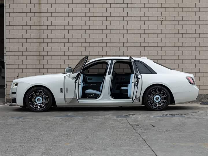 Фото 8 - Rolls-Royce Ghost
