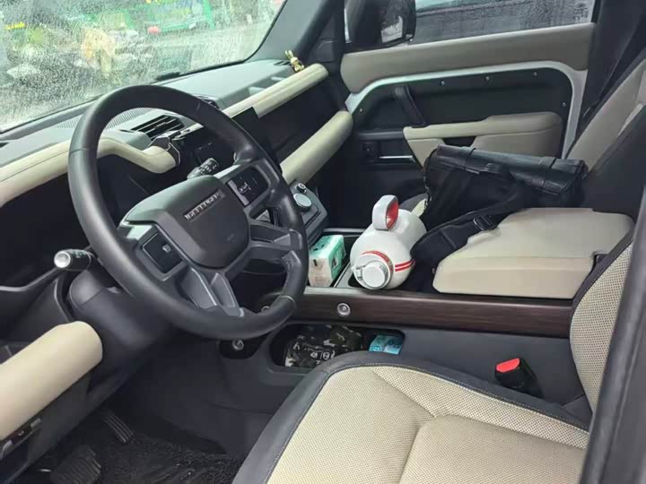 Фото 4 - Land Rover Defender