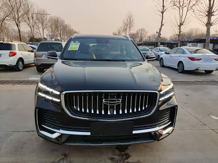 Фото 3 - Geely Monjaro