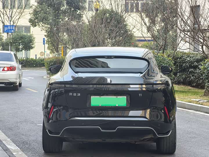 Фото 5 - Avatr 11