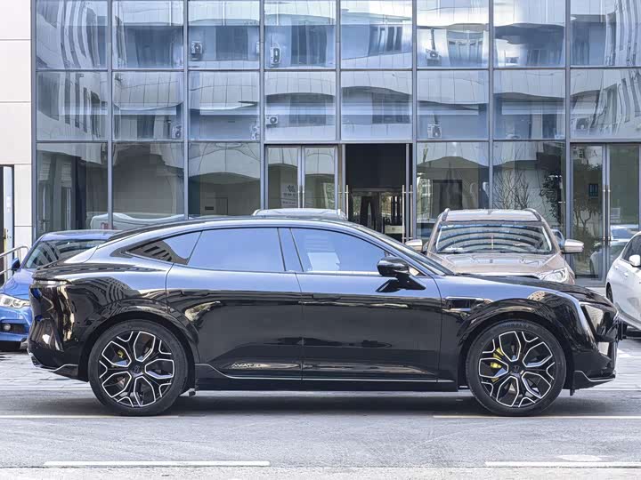 Фото 6 - Avatr 11