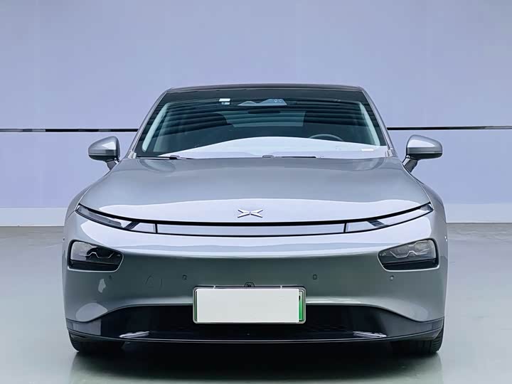 Фото 2 - XPeng P7