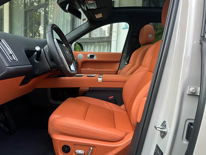 Фото 9 - LiXiang L6