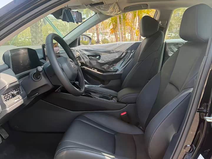 Фото 5 - Honda Accord