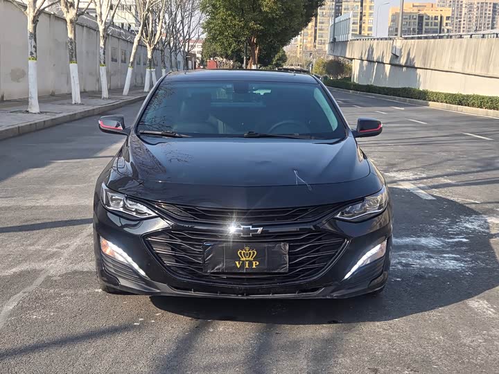 Фото 2 - Chevrolet Malibu XL