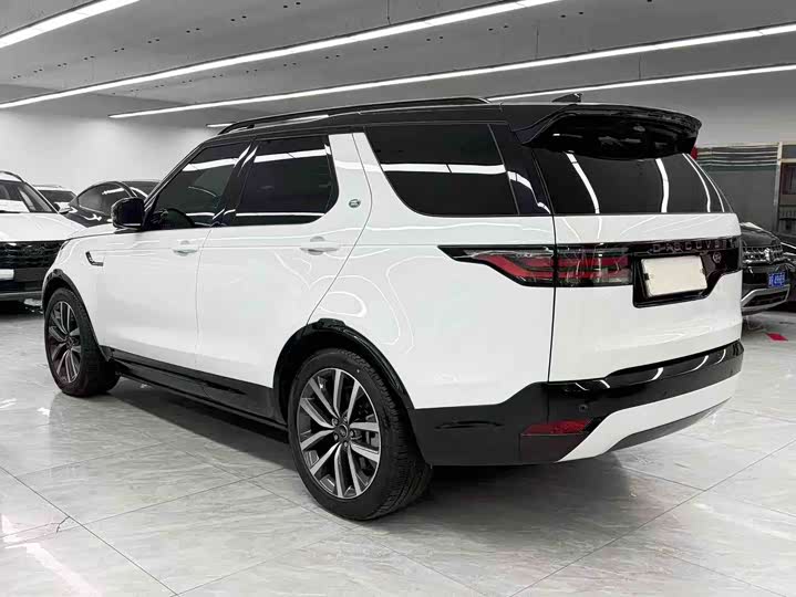 Фото 4 - Land Rover Discovery