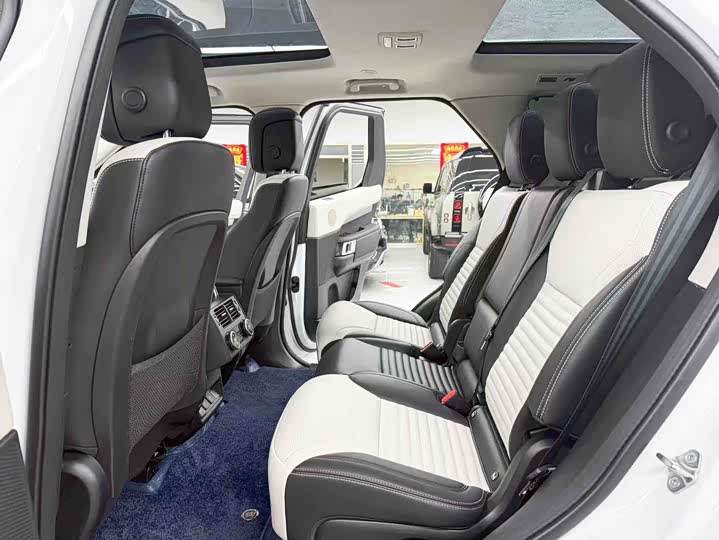 Фото 8 - Land Rover Discovery