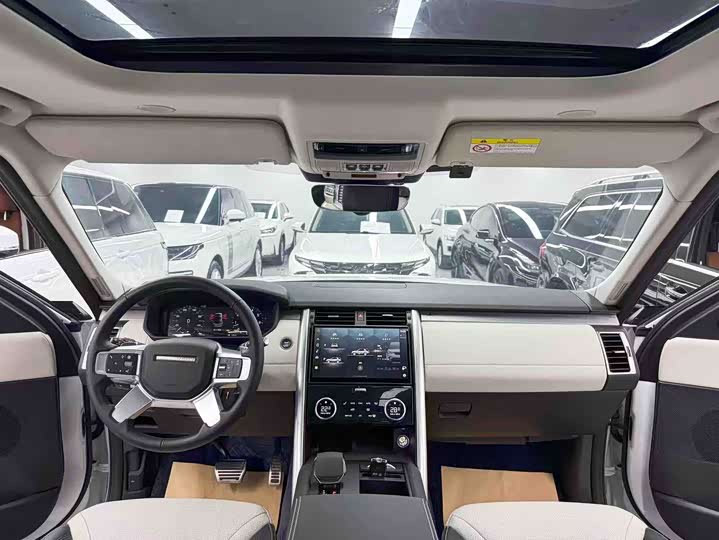 Фото 9 - Land Rover Discovery