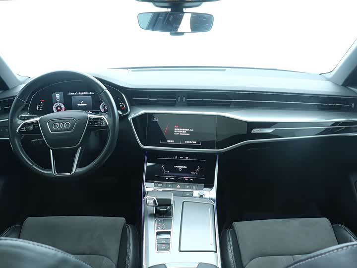 Фото 8 - Audi A6L