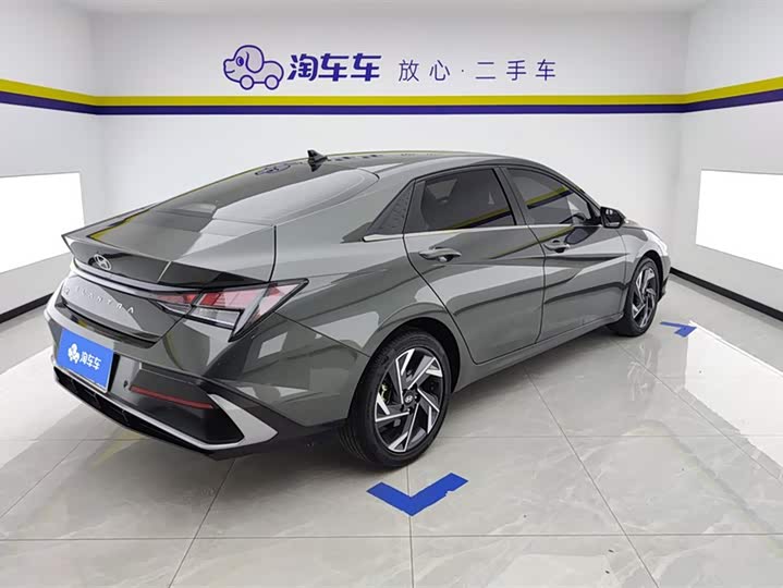 Фото 3 - Hyundai Elantra N line