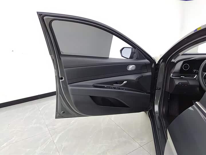 Фото 7 - Hyundai Elantra N line