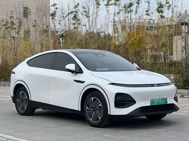 Фото 3 - XPeng G6