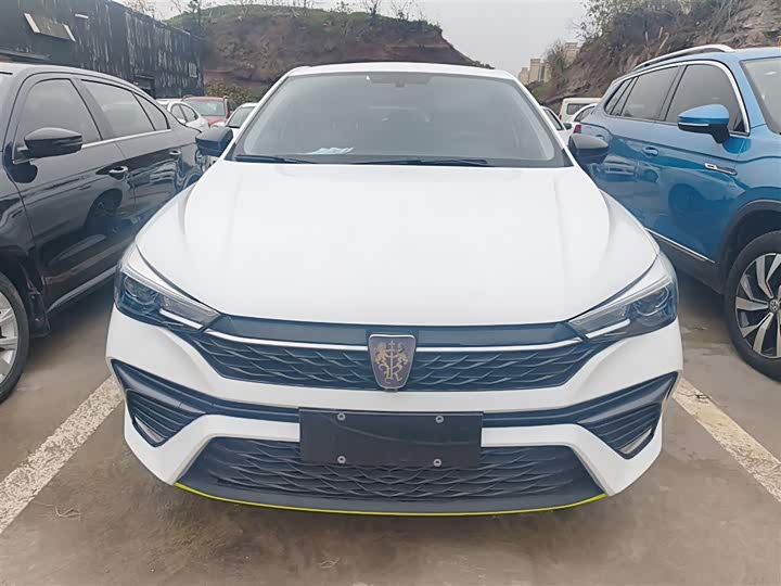 Фото 3 - Roewe i5