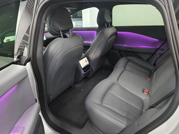 Фото 5 - XPeng F57