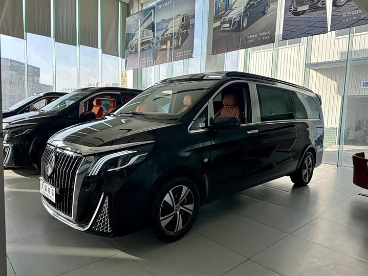 Фото 1 - Mercedes-Benz Vito