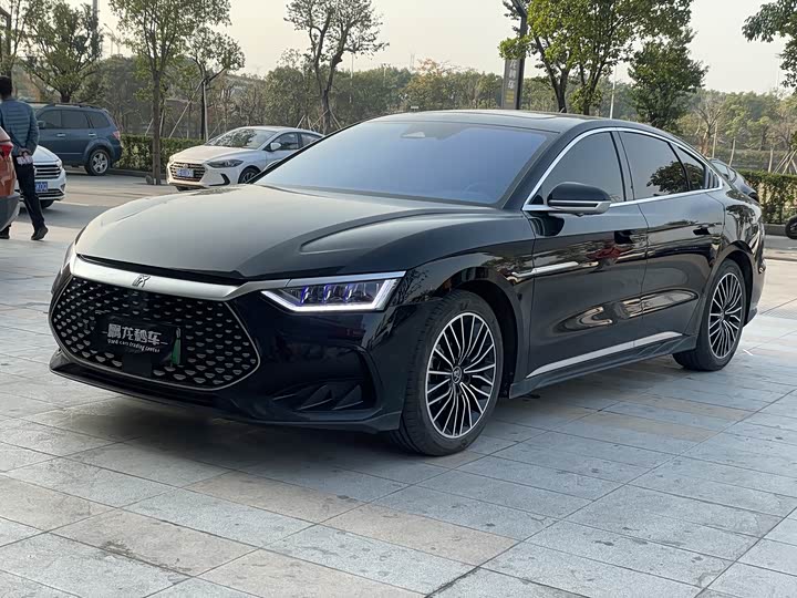 Фото 1 - BYD Han