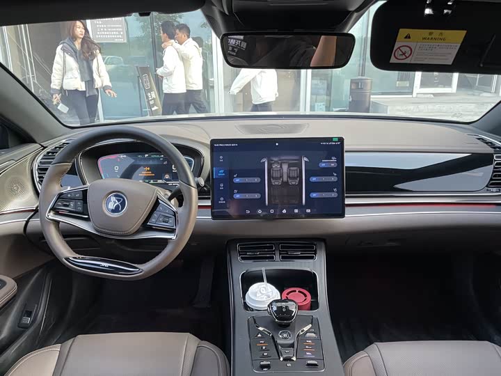 Фото 8 - BYD Han