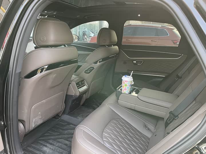 Фото 9 - BYD Han