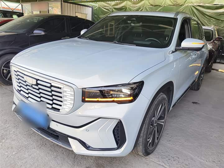 Фото 2 - Geely Monjaro