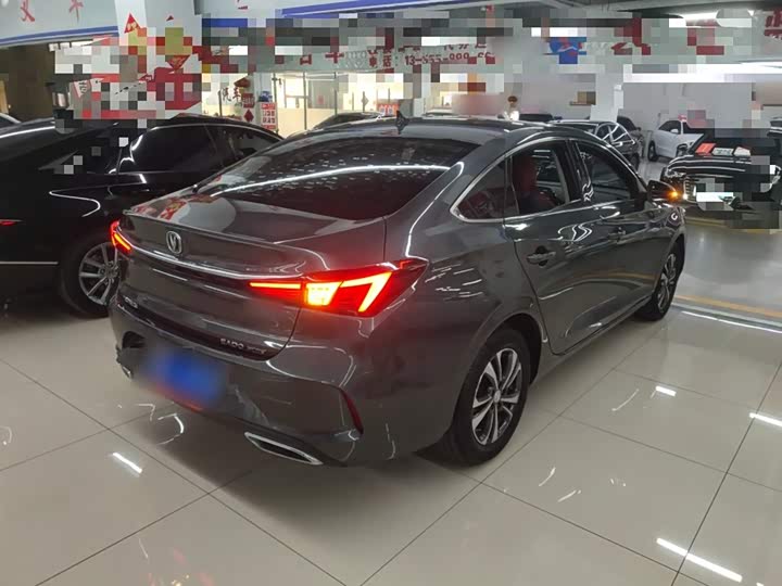 Фото 7 - Changan Eado Plus