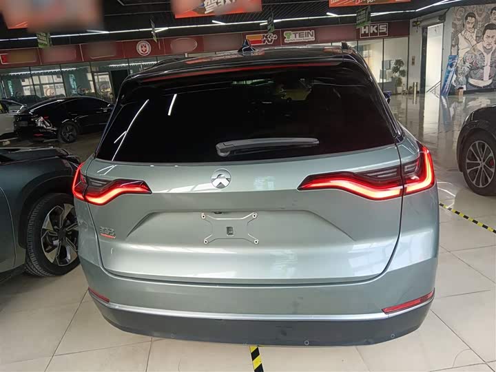 Фото 6 - Nio ES8