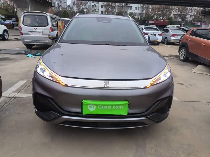 Фото 3 - BYD Yuan Plus