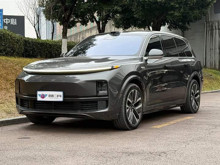 Фото 1 - LiXiang L9