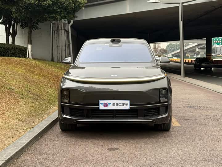 Фото 2 - LiXiang L9