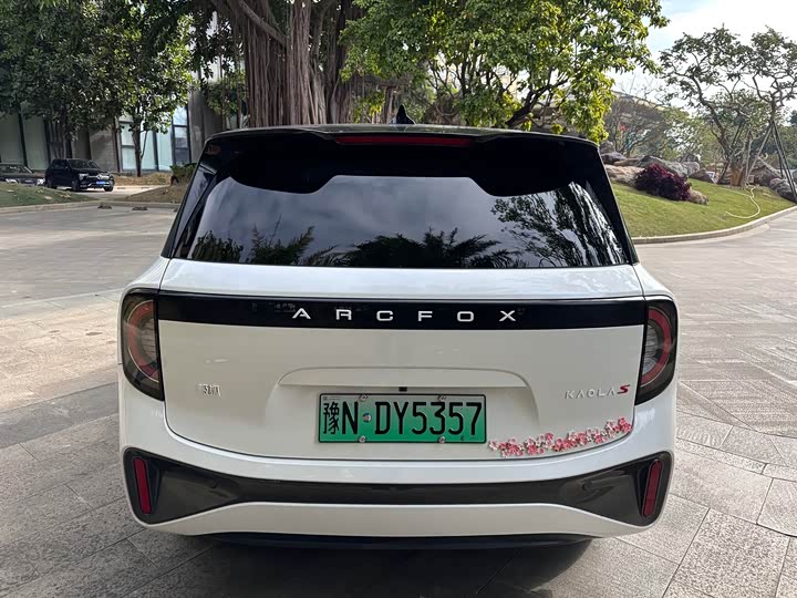 Фото 4 - BAIC Arcfox Kaola S