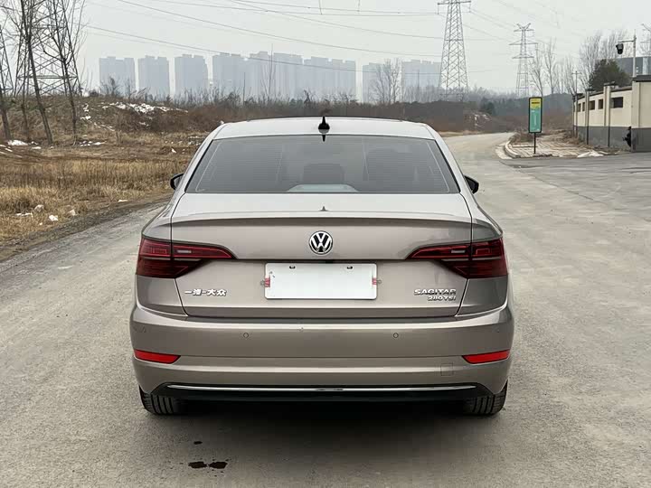 Фото 6 - Volkswagen Sagitar L