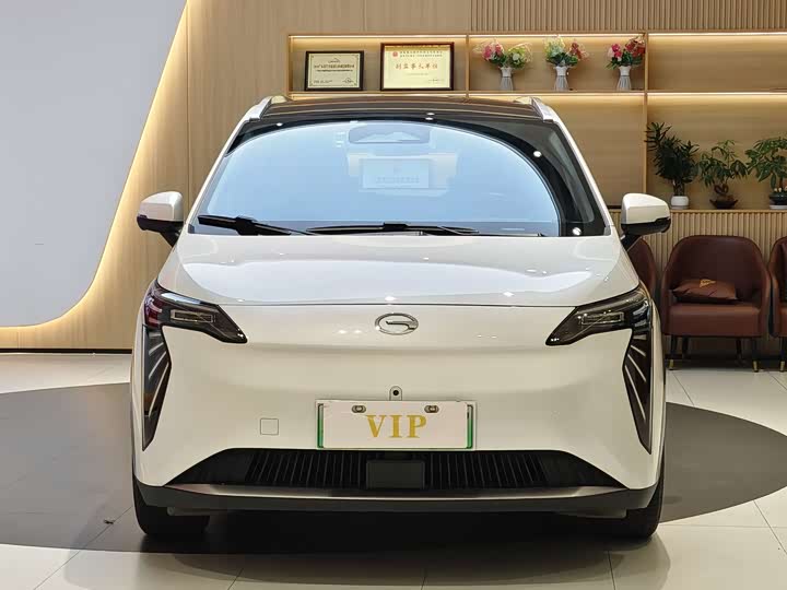 Фото 2 - GAC Aion Y