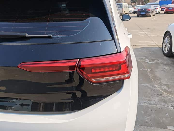 Фото 8 - Volkswagen ID.3