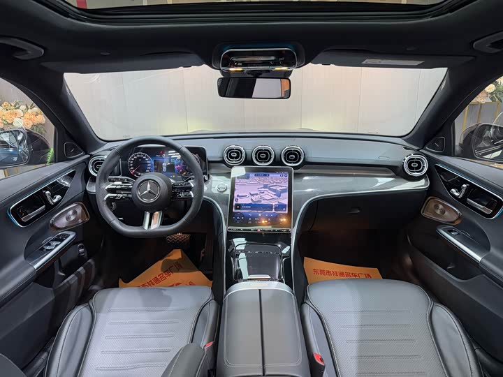 Фото 6 - Mercedes-Benz C-Class