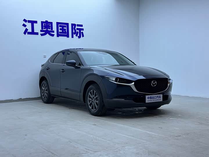Фото 3 - Mazda CX-30