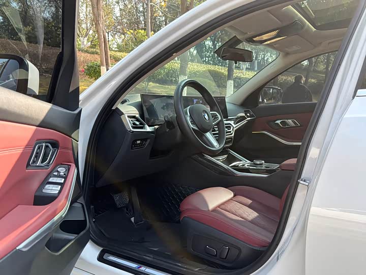 Фото 4 - BMW 3 Series