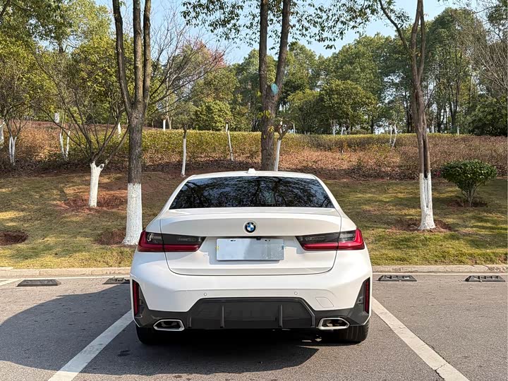 Фото 9 - BMW 3 Series