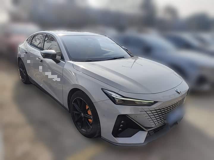 Фото 7 - Changan UNI-V